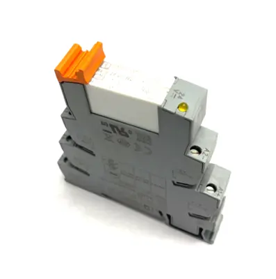 USED PHOENIX CONTACT PLUG-IN SOCKET RELAY BASE W/ PLUG-IN RELAY