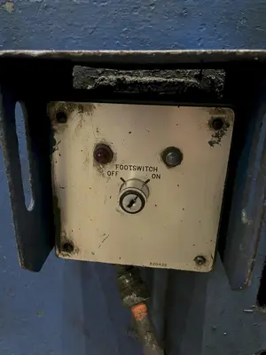 135 TON X 8' CINCINNATI HYDRAULIC PRESS BRAKE: STOCK #15770