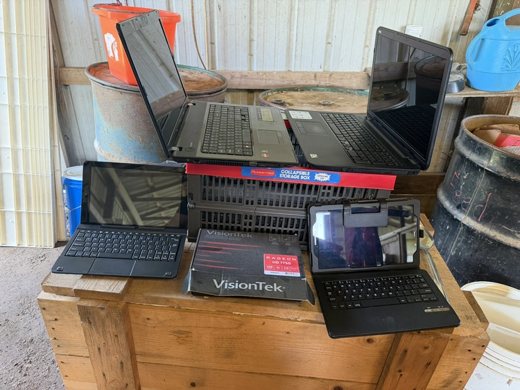Used _UNKNOWN_ _UNKNOWN_ Computer Accessories Michigan US | Miedema Asset Management Group #1294226
