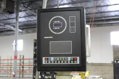 1999 KOMATSU L2M300-3BM Stamping Press | Levy Recovery Group (13)