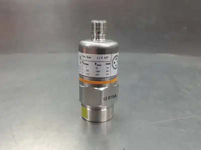 IFM EFECTOR PA3227 Pressure Sensor, ¼ NPT, 32VDC, 20mA. 5E-1/4