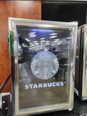 Used IDW Used IDW Beverage Cooler GS-2.5-N13EB Reach-In Refrigerator 120V Display Refrigerators Illinois US | Falcon Restaurant Supply #1375667