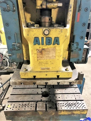 USED 1973 AIDA PRESSES AIDA PC-15(2) PRESS