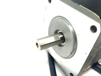 USED ORIENTAL MOTOR ASTEP HYBRID STEP-SERVO STEPPING MOTOR