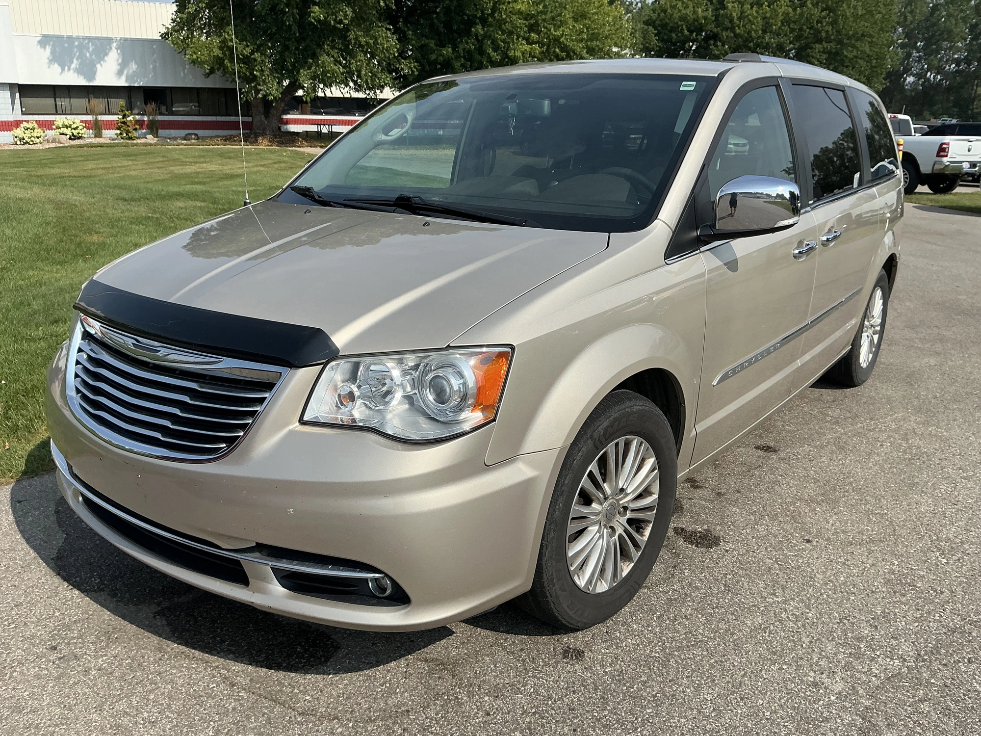 Used 2014 CHRYSLER TOWN & COUNTRY Vans Michigan US | Miedema Asset Management Group #1337323