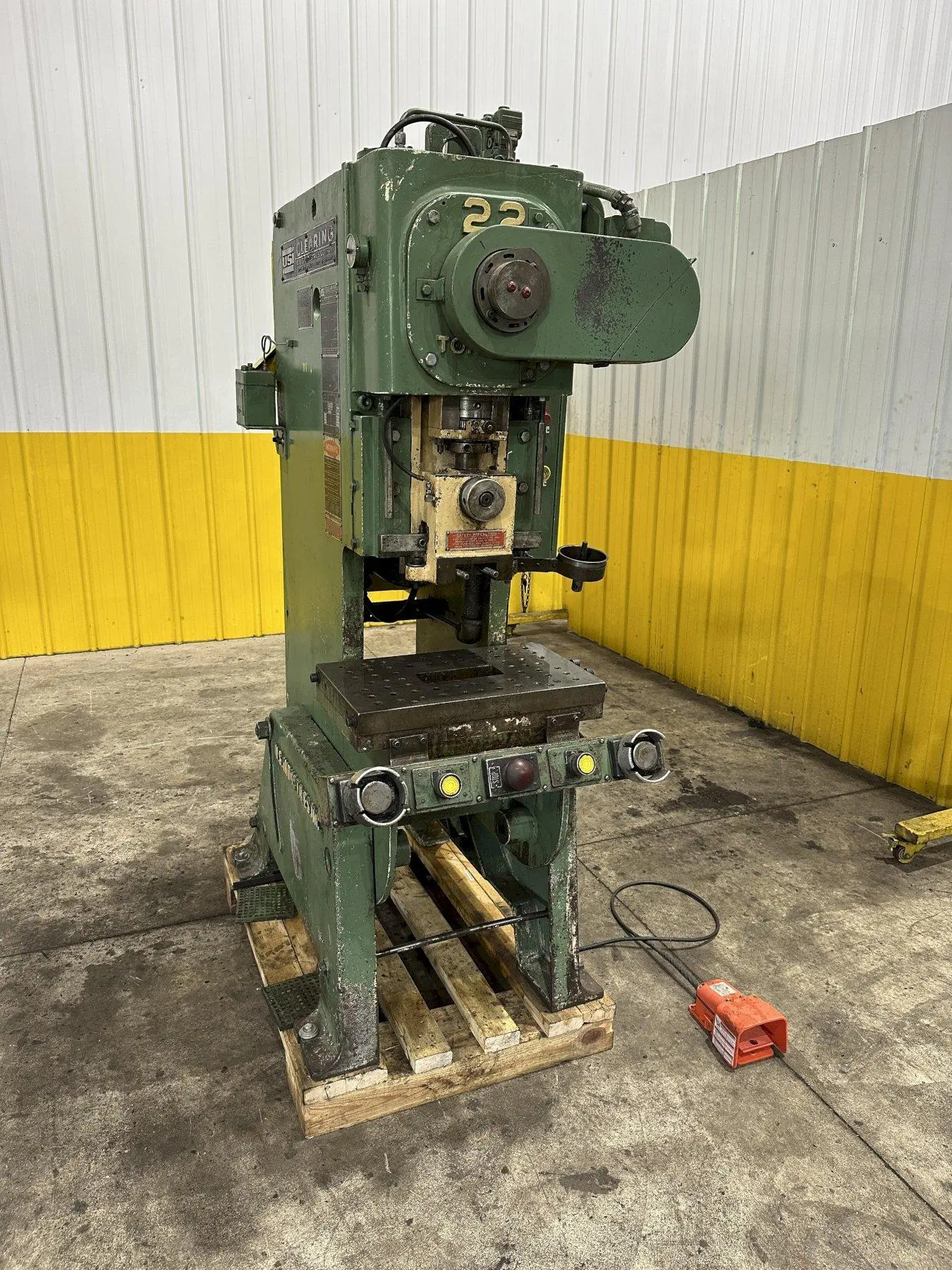22 TON CLEARING MODEL #22 P640 TORQ PAC OBI STAMPING PRESS, 2" STROKE: STOCK 19382