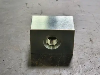 90 deg Adapter Block Tee 0030746 (Box of 22)