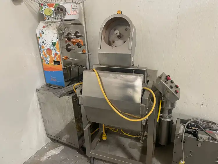 Used 2005 ARPAC & PALLETINVERTER SW-4026-L Miscellaneous Packaging Equipment California US | Revelation Machinery #404354