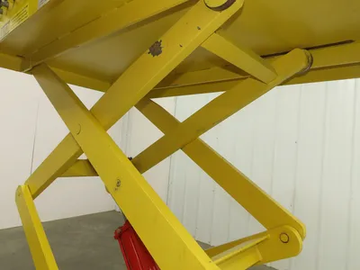 1000LB Scissor Lift Table 64" Travel 38x60" Gravity Roller Conveyor Top 3Ph