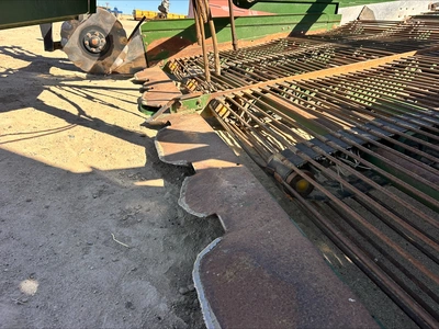 Used _UNKNOWN_ _UNKNOWN_ Windrowers/Swathers Idaho US | Tri-Steel Manufacturing #1557081