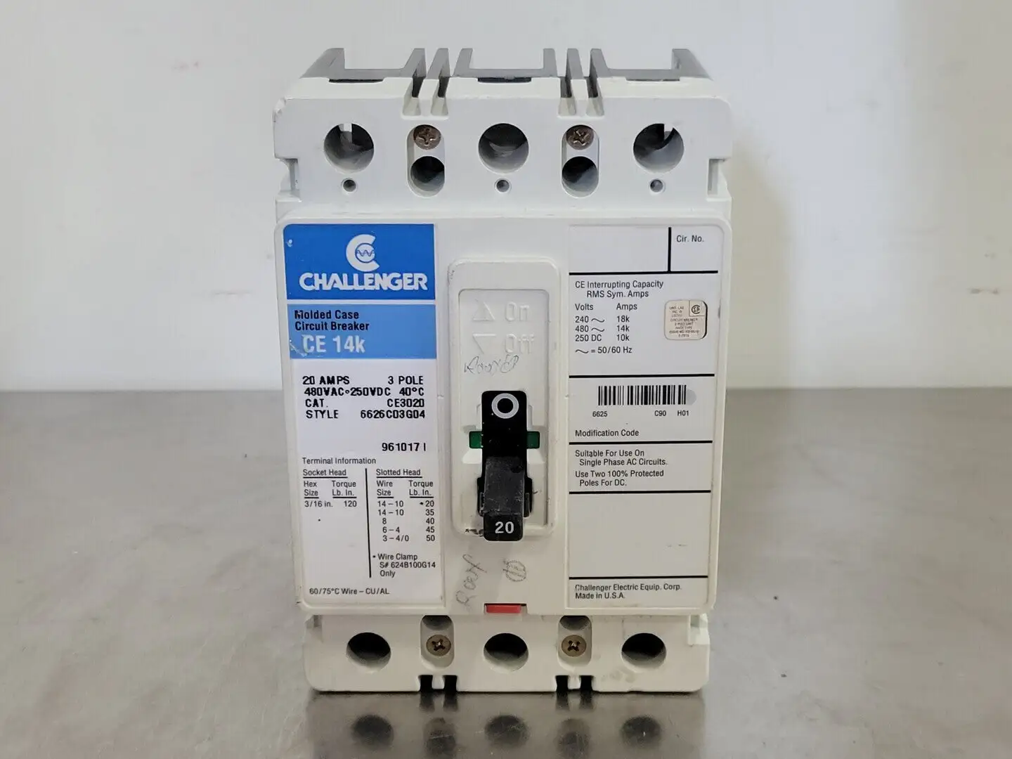 USED CHALLENGER CE3020