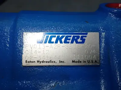 USED VICKERS PVQ13A2RSE1S20C1412