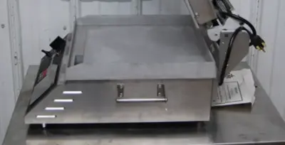 142-1207 Star GR14T Commercial Panini Press w 14 Inch Aluminum Smooth Plates