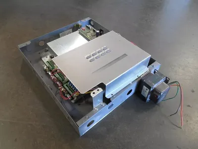 Trane BMTU000AAAS6770001000200 Universal PCM Programmable Control Module NC Used