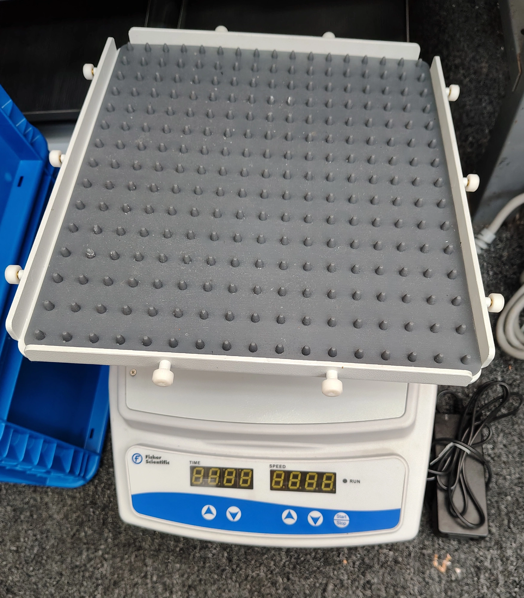 Used FISHER SCIENTIFIC 88861043 Lab Mixers California US | Biotech Equipment Sales #1464626