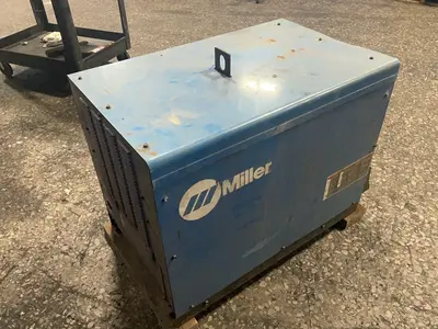 Used MILLER DIMENSION NT450 Mig Welders Ohio US | HGR 24 #1441288