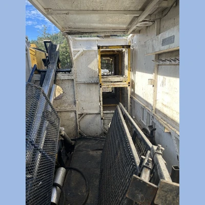 USED HYDRACORE 2000