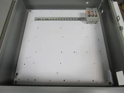 Sarkh SEC-303008LP 30"x30"x8" Electrical Enclosure W/30A Disconnect Wall Mount