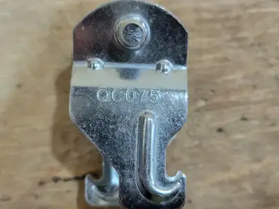 USED THOMAS BETTS QC075