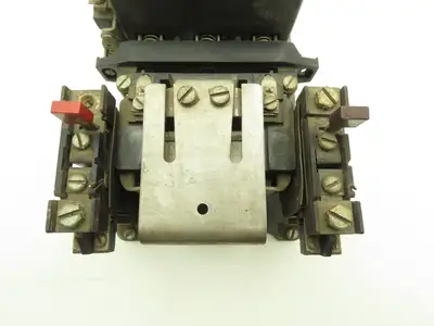 General Electric CR7006D 101HE Motor Starter Contactor 25Hp 600VAC