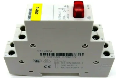 NEW SIEMENS 5TE4824 PUSHBUTTON 400V 20A