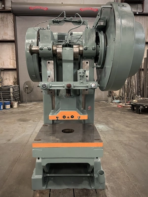 USED V AND O V AND O 60S PRESS