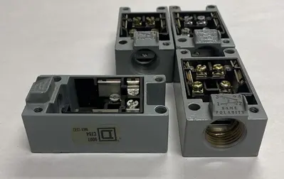 New | in-Stock SQUARE D 9007CT54 Miscellaneous Equipment (Electrical & Power) | Surplus Asset Holdings #1188743