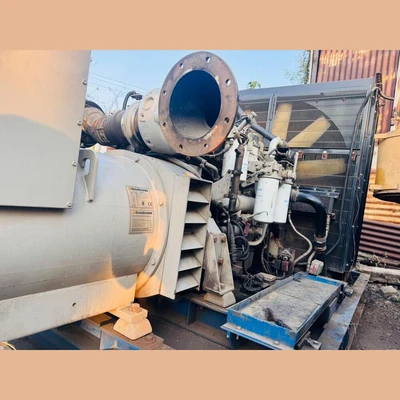 USED 2013 CATERPILLAR C18