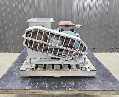 USED TITAN / OY PETSMO PRODUCTS P4000/250