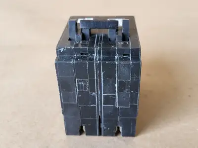 USED SCHNEIDER ELECTRIC CHOMT1515240