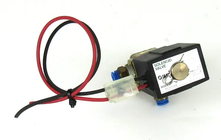 Used SMC VX3244V Solenoid Valves | Industrial Parts R Us Inc. #360634