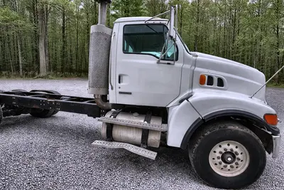 Used 2004 STERLING L9500 Cab Chassis trucks Ohio US | Proxy Equipment #1385310