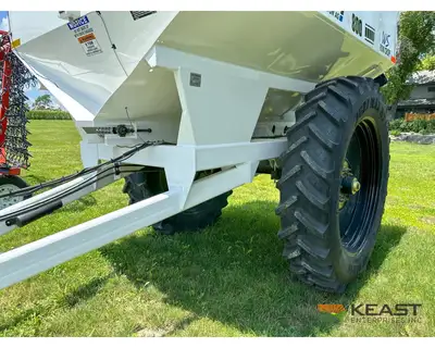 Used DALTON _UNKNOWN_ Broadcast Spreaders Iowa US | Keast Enterprises #1360192