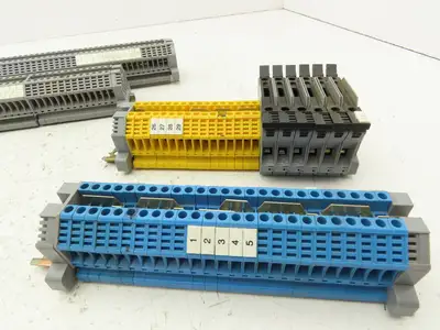 Morsettitalia Terminal Block Fuse DIN Rail 600V 30A 24-10AWG Lot of 117