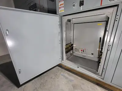 25kV 1200A 3ph Switchgear Unit w/ (2) Power Vac Breaker VB1 27.0-16-0