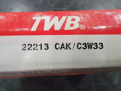 NEW TWB 22213 CAK/C3W33