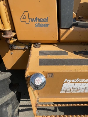 USED 2001 CASE 960