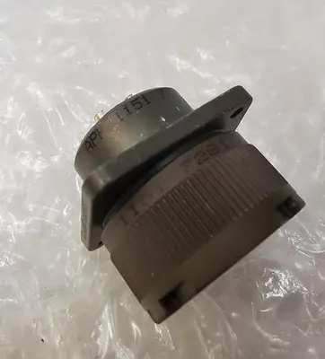 ITT CANNON-6 20-4 ELECTRICAL CONNECTOR