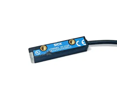 USED SICK RECTANGULAR INDUCTIVE PROXIMITY SENSOR 1099989