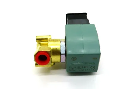 NEW ASCO SC8262H090 SOLENOID VALVE 1/4" 24V W/3 PIN