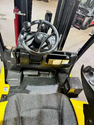 Used 2019 Yale GLC080VXN Liquid Propane Forklifts New York US | United Lift #1446740