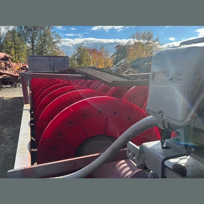 USED MCLANAHAN 44X33-0