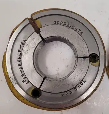 USED R & K TOOL THREAD GAUGE