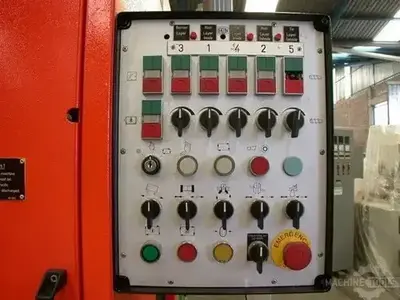 USED 1984 BEKUM BM-401