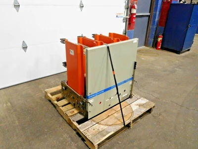 Used GE VB 7.2-500-3 Circuit Breakers Ohio US | Equipment Recovery Corp. #1330533