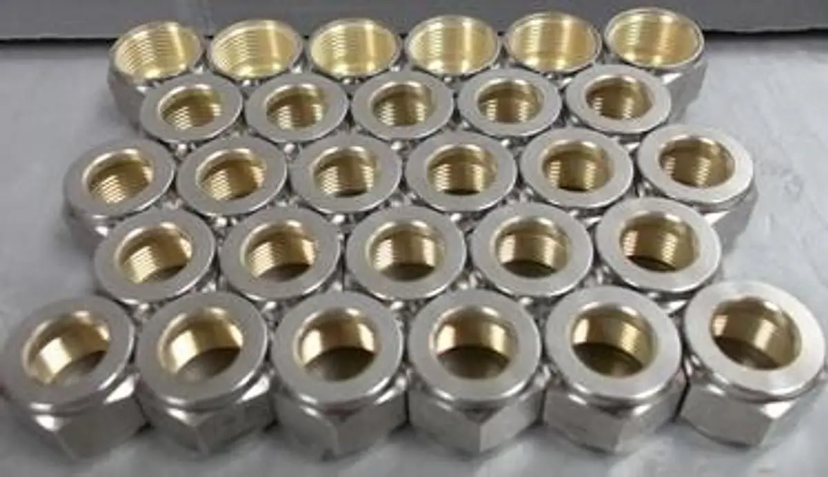 QTY. 28. SUPERLOK 316 &frac12;" S. TUBE FITTING NU...