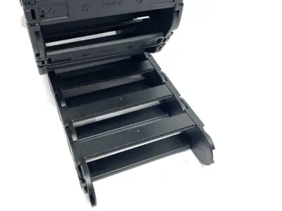 USED IGUS E-CHAIN FLEXIBLE CABLE CARRIER ASSEMBLY
