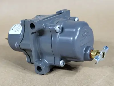 NEW FISHER 67CFR-601TB