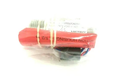 NEW METRIX ST5484E-123-020-00 SEISMIC VIBRATION TRANSMITTER ST5484E12302000