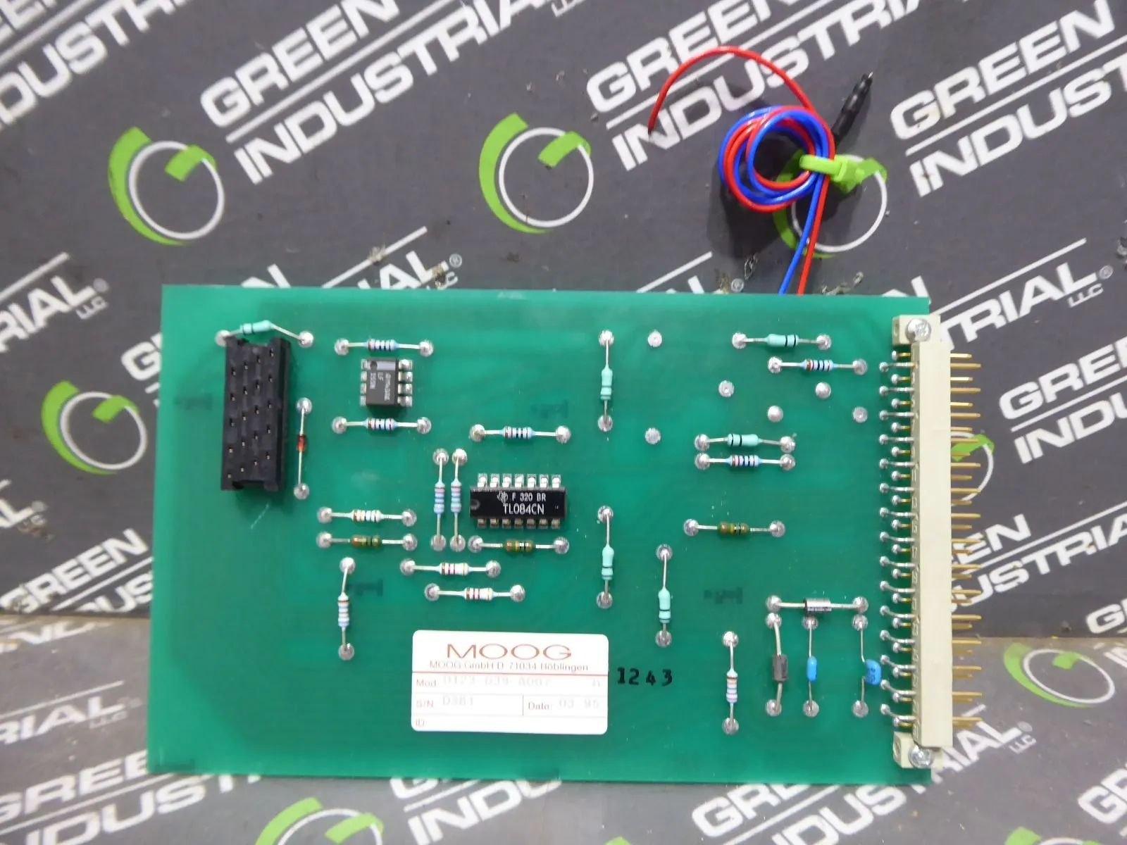 MOOG D123-039-A007 P25 Universal Parison Timebased Programmer Control Board Used